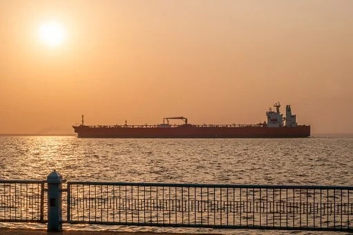 法媒：联合国呼吁尽快清理也门海域油轮“定时炸弹”