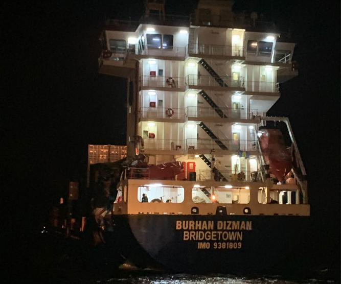 һ����ײ��ê���� ������������...