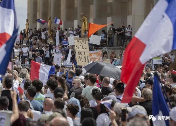 欧洲又炸锅了，法国、英国、意大利等国爆发大规模示威游行，出货注意！