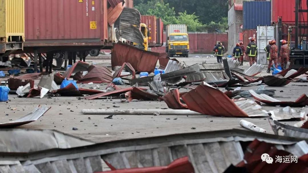 突发!堆场爆炸起火,1300多个货柜损毁!涉多家船东和货代!49人死亡300多人受伤