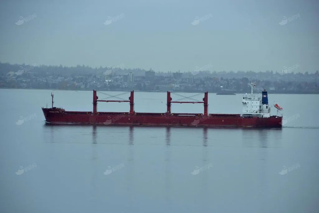 ������й���������һ�Ҵ�������ȥ��ײ����